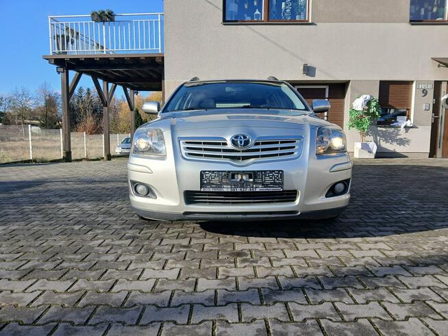 Toyota Avensis 1.8i LIFT klima NAVI czujniki stan BDB Gryfino - zdjęcie 3