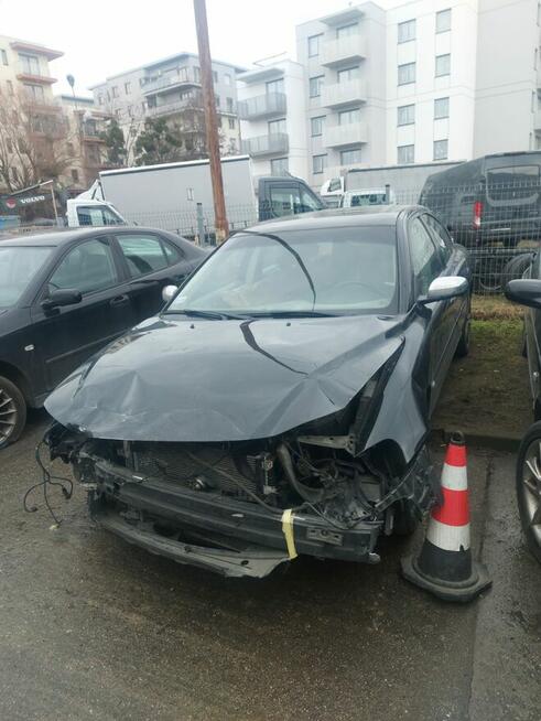 Sprzedam Volvo S60 uszkodzone Krzyki - zdjęcie 3