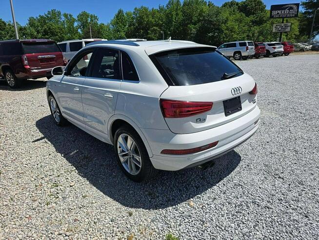 Audi Q3 Quattro / S-Line / niski przebieg Tarnów - zdjęcie 4