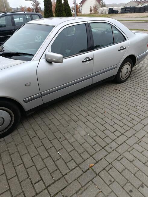 Sprzedam Mercedes -Benz w210 Nowa Wieś Rzeczna - zdjęcie 1