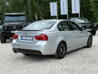 318d 136kM! Manual! Skórzane fotele! Dwustrefowa klimatyzacja! Pęcice - zdjęcie 3