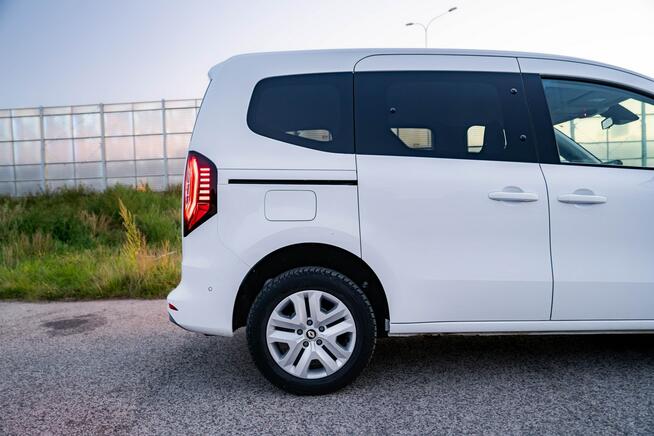 Renault Kangoo TCe 130 Equilibre, zabudowa z podjazdem, FV23%, SalonPL Warszawa - zdjęcie 8