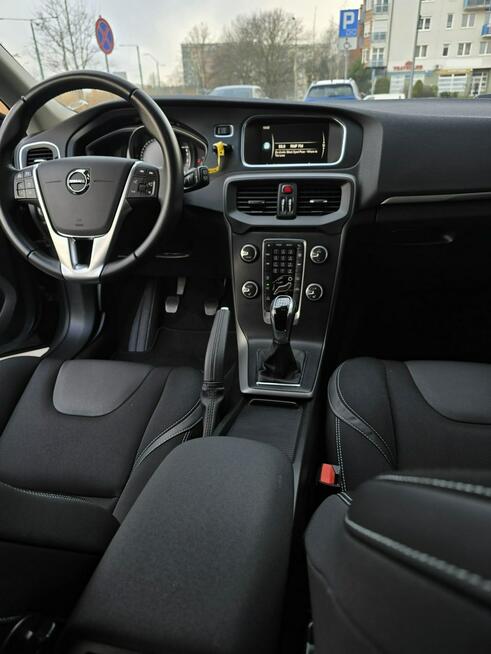 Volvo V40 T2 Momentum Tychy - zdjęcie 5
