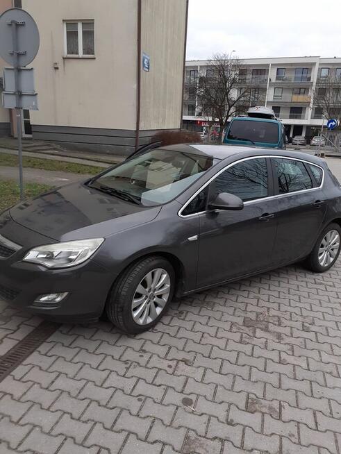 Opel Astra J 2010 Cosmo 1 właśc 79 255 km bezwypadkowy Kielce - zdjęcie 2