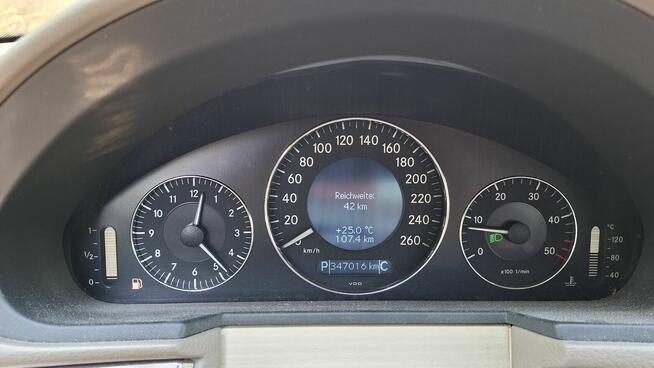 Mercedes-Benz E W211 3.2 E280 CDI R6 Elegance 2004r 347000km Skarżysko-Kamienna - zdjęcie 8