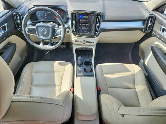 2019 VOLVO XC40 T5 MOMENTUM Kraków - zdjęcie 8