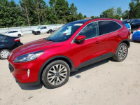 Ford Kuga TITANIUM / AWD / niski przebieg