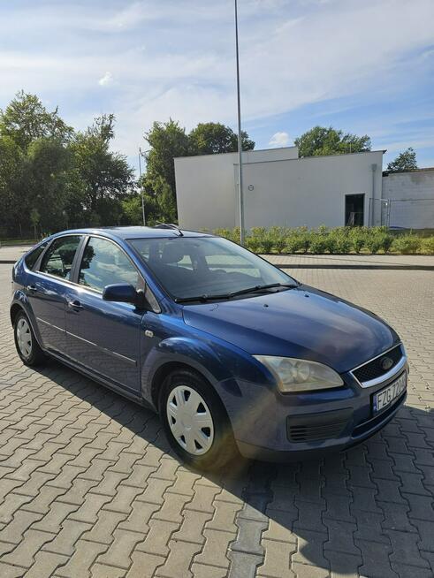 Ford Focus 1.6 Benzyna Hatchback Manual VAT Marża Głogów - zdjęcie 3