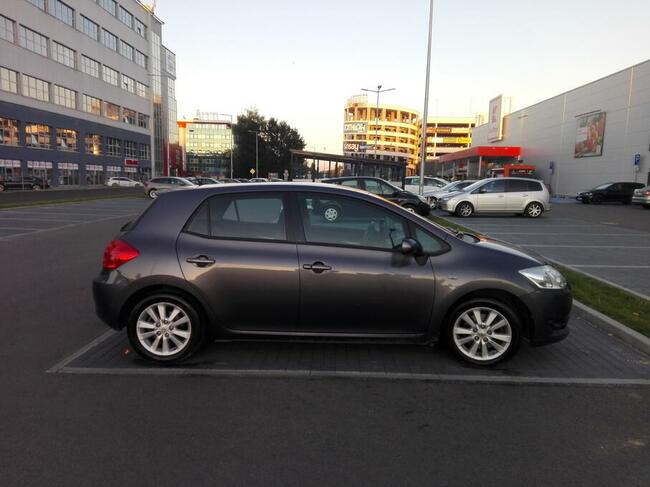 TOYOTA AURIS 2.0D4D 126 Rzeszów - zdjęcie 1