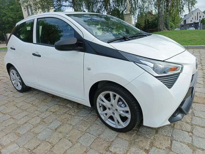 Toyota Aygo Warszawa - zdjęcie 2