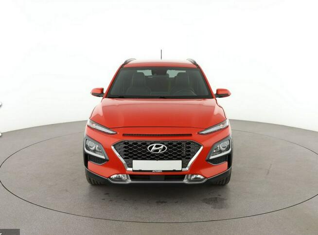 Hyundai Kona 4x4 Serwis ASO rok gwarancji stan wzorowy Kraków - zdjęcie 2