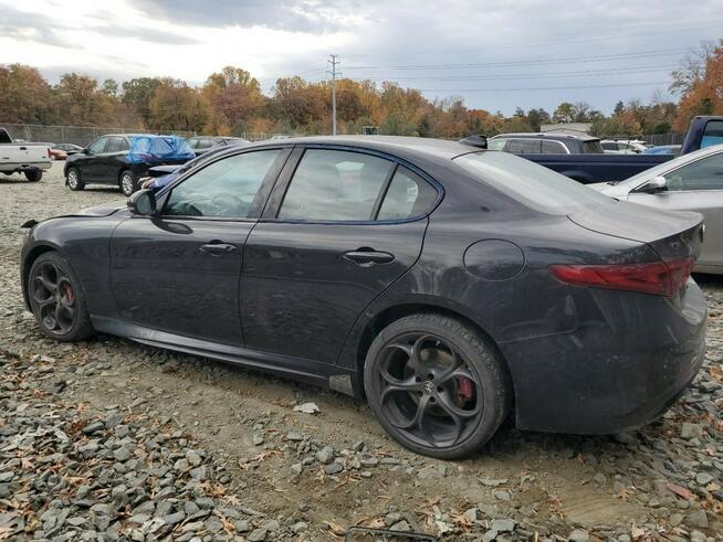 Alfa Romeo Giulia TI Sport AWD 2.0l Sękocin Nowy - zdjęcie 4