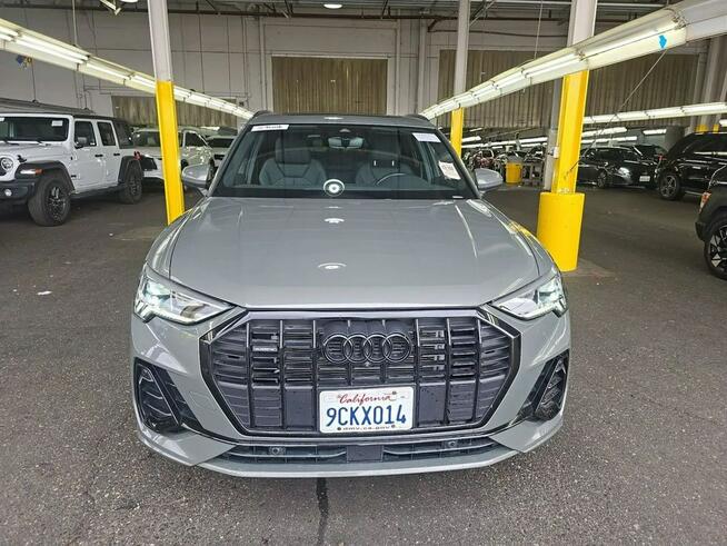 Audi Q3 Quattro / S-Line / mała szkoda / niski przebieg Wrocław - zdjęcie 2