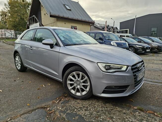 Audi A3 Klimatronic 2-stref, Podgrz. fotele, Navi, PDC, Bi-Xenon, Hak Cieszyn - zdjęcie 4