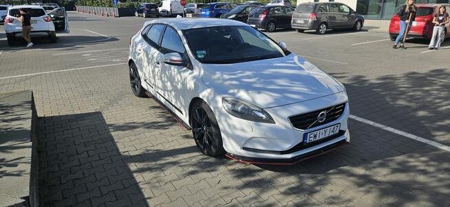 Volvo V40 D3 Wieluń - zdjęcie 1