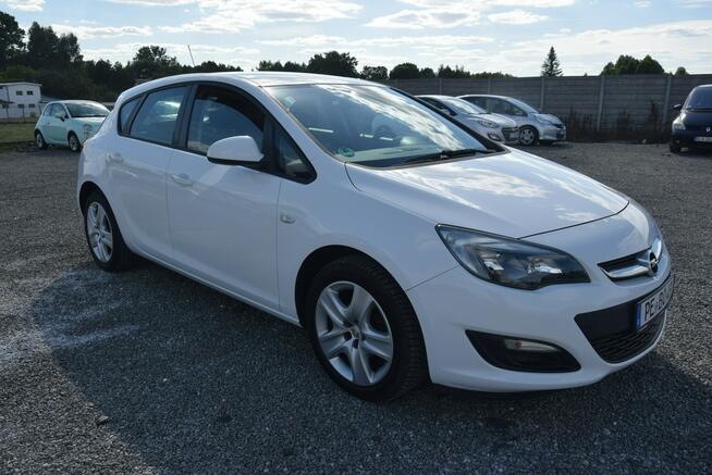 Opel Astra 1.4B 2013r Oryginał Lakier Sprowadzony Opłacony Majdan Sieniawski - zdjęcie 9