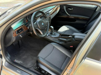 BMW E90 318i 143KM Automat 2010 Keyless, Ksenon Gostyń - zdjęcie 10