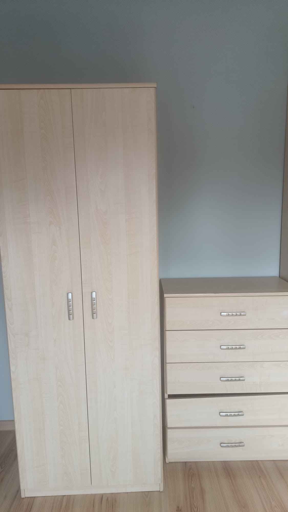 Oddam używane w bardzo dobrym stanie. Suchy Bór - zdjęcie 1