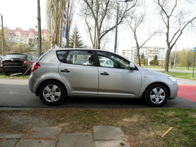 Kia Cee'd 1,4 klima Łódź - zdjęcie 4