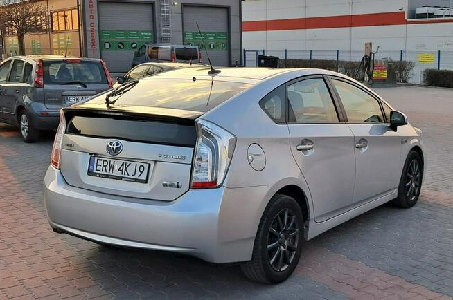 Toyota Prius 1.8 Plug-IN Hybrid Skóra Klimatronik możliwa ZAMIANA Rawa Mazowiecka - zdjęcie 4