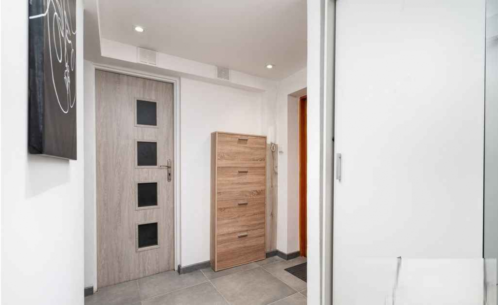 2pok, 38met, okolice Parku Słowiańskiego KOMÓRKA/PARKING (Wrocław) Śródmieście - zdjęcie 8