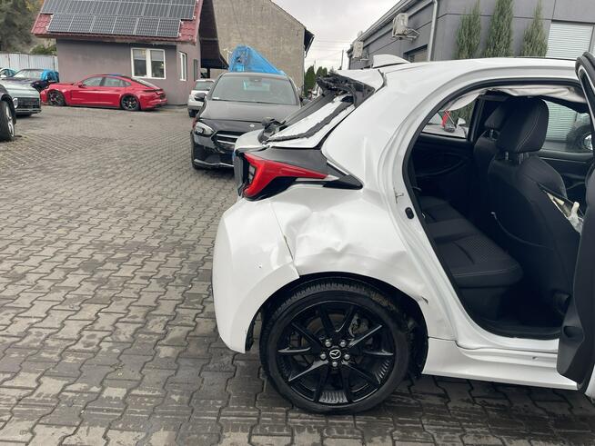 Mazda 2 Hybrid Homura CVT Hybryda Skóra Kamera Podgrzewanie Gliwice - zdjęcie 5