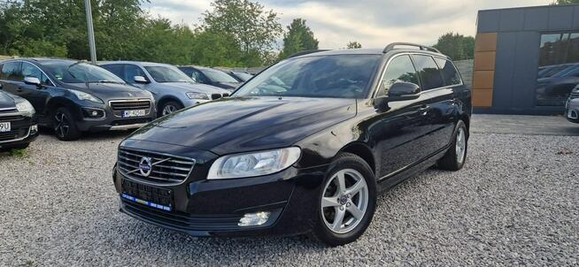 Volvo V70 Momentum Płock - zdjęcie 3