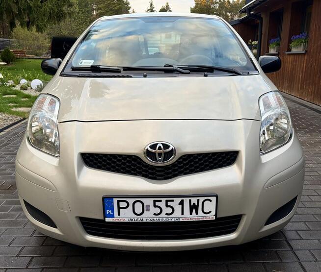 Toyota Yaris 1.3 Salon Serwis ASO - niski przebieg Bezwypadk Legionowo - zdjęcie 5