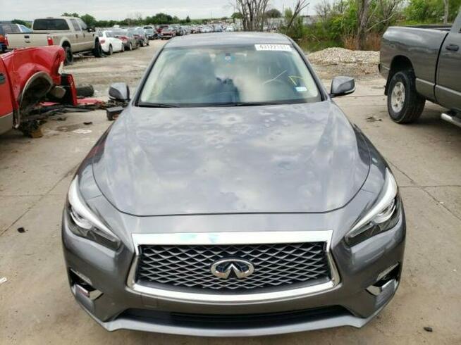 Infiniti Q50 2019, 3.0L, od ubezpieczalni Warszawa - zdjęcie 2
