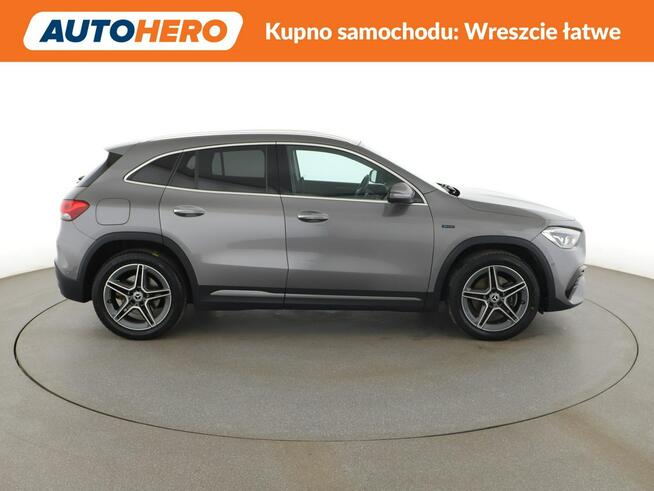 Mercedes GLA 250 phev amg line kamera grzane fotele ambient auto klima Warszawa - zdjęcie 9