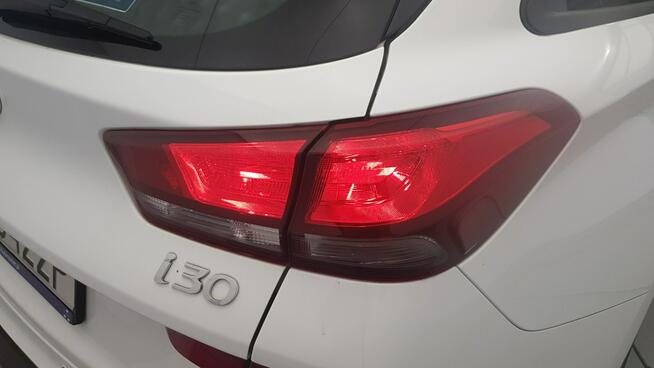 Hyundai i30 1.5 DPI Classic + ! Z polskiego salonu ! Faktura VAT ! Warszawa - zdjęcie 12