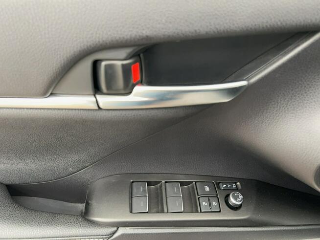 Toyota Camry 2.5 Hybrid Prestige  CVT Warszawa - zdjęcie 12