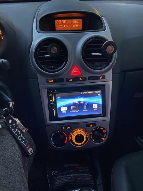 Opel Corsa D 1.4 150 Jahre 2012 Poznań - zdjęcie 9