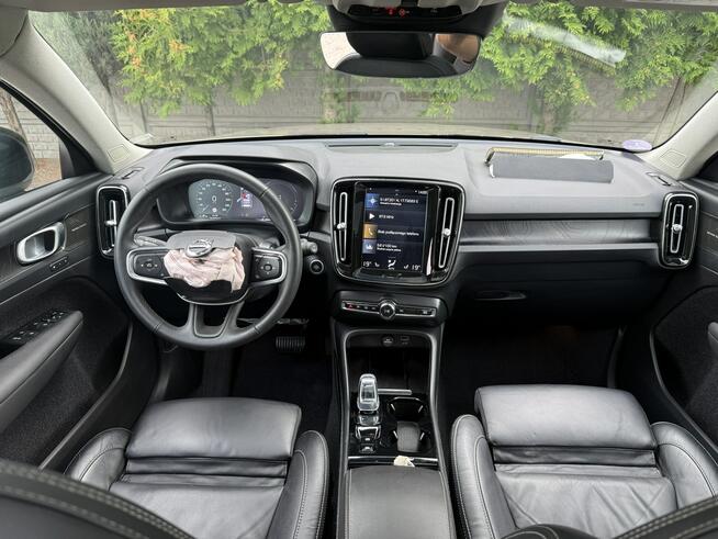 Volvo XC 40 T 5 Recharge Zielona Łąka - zdjęcie 9