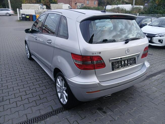 Mercedes B 170 1.7i LIFT klima navi PDC półskóry alufelgi stan BDB Gryfino - zdjęcie 5