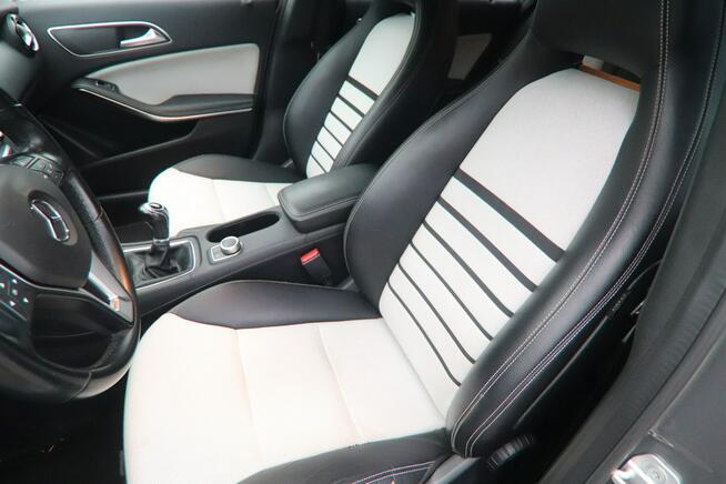 Mercedes A 180 Avantgarde, 6-bieg, zarejestrowany Opole - zdjęcie 11