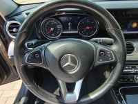 Mercedes E 220 Zadbana wyposażenie Gwarancja Zgierz - zdjęcie 10
