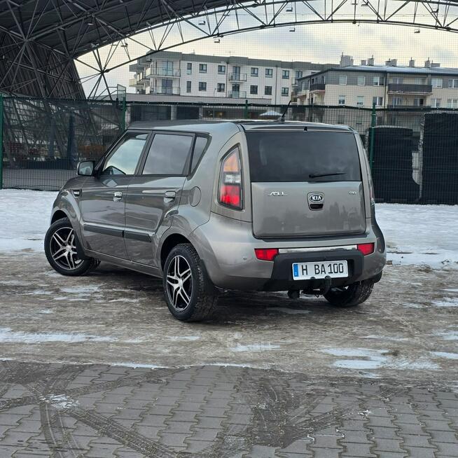 Kia Soul I 1.6 CRDI Attract Ostrów Mazowiecka - zdjęcie 8