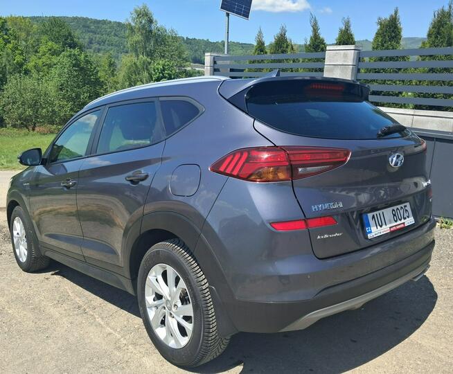 Hyundai Tucson 1.6 TGDI 177 KM Automat 4x4 Cisiec - zdjęcie 7