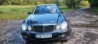 Mercedes w211 3.0 V6 cdi Wrocław - zdjęcie 2