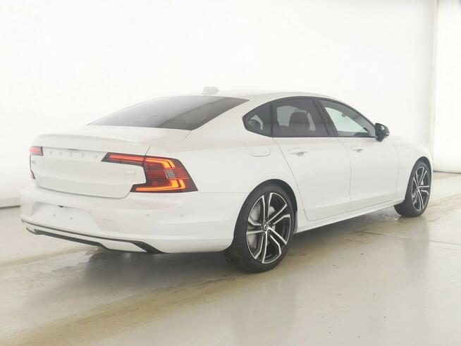 Volvo S90 Ultimate Dark T8 Plug-in AWD Tychy - zdjęcie 2