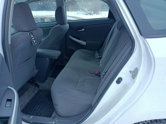 Toyota Prius 1.8 Hybrid 10r Automat Tarnów - zdjęcie 6