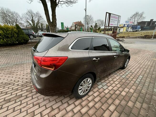 Kia Cee'd 1.6 benzyna 135 KM super stan klima parktronik Słupsk - zdjęcie 6