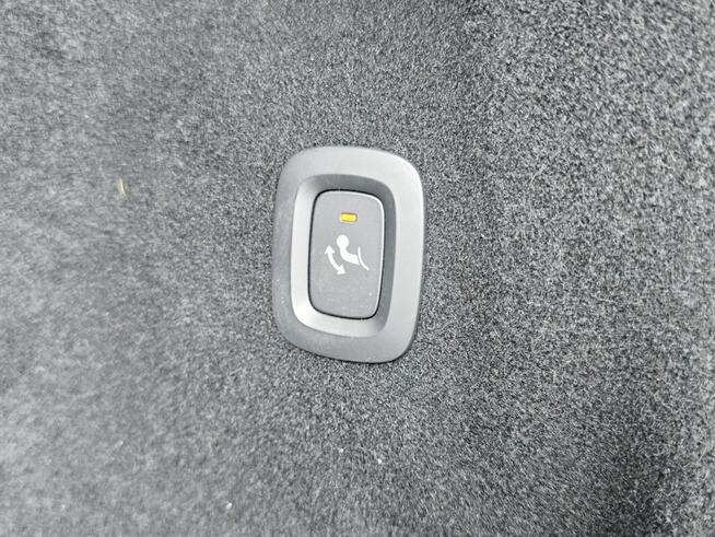 Volvo XC 60 T8 Plug-In AWD Black Edition Plus *Gwarancja*FV23%* Tychy - zdjęcie 11