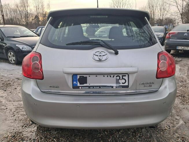2.0 D4D ładny Auris Tanie Auta Fasty Szosa Knyszyńska 49 Fasty - zdjęcie 6