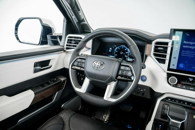 Toyota Tundra 2022 Capstone Hybrid Katowice - zdjęcie 3