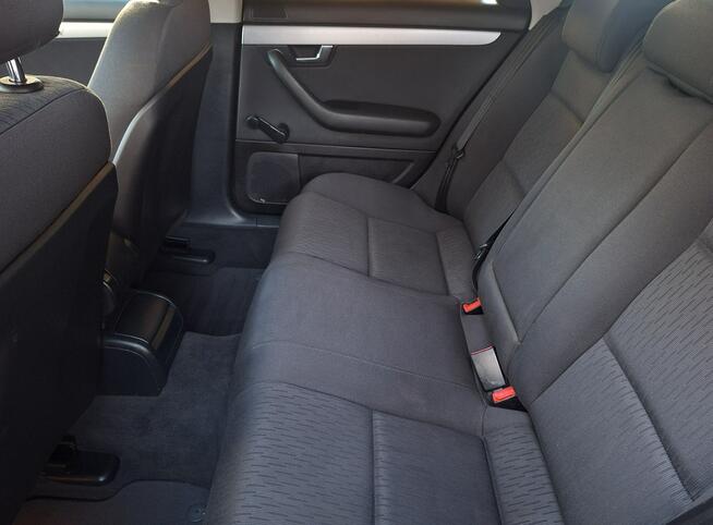 Audi A4 * 1.8Turbo* 163KM* BARDZO ŁADNA* tempomat* ALUfelgi* Olsztyn - zdjęcie 6