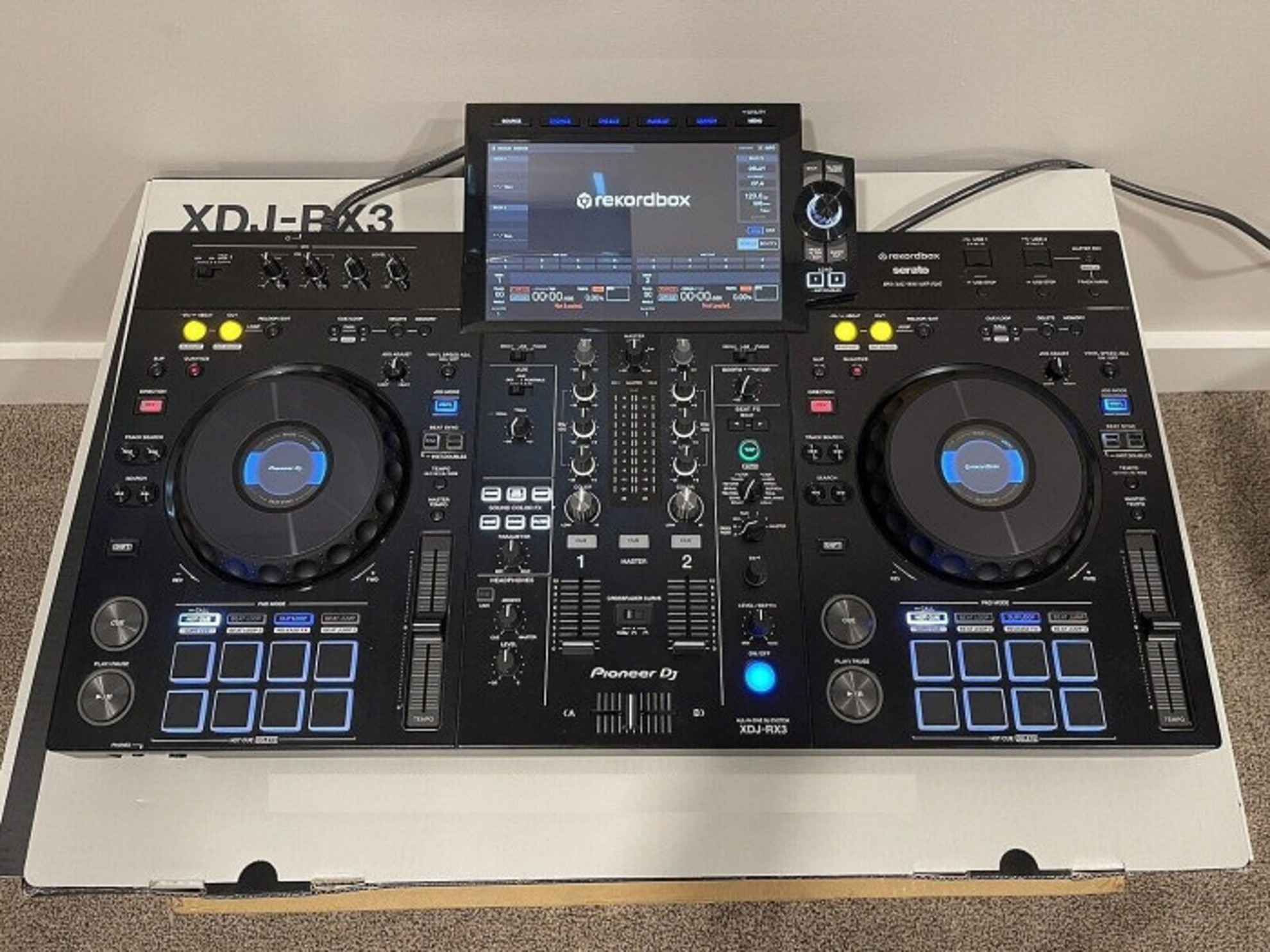 AlphaTheta XDJ-AZ, Pioneer OPUS-QUAD, Pioneer XDJ-RX3, Pioneer XDJ-XZ Bemowo - zdjęcie 8