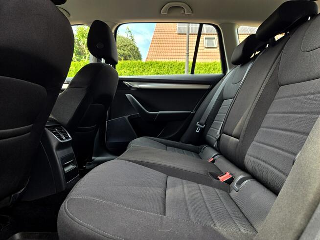 Škoda Octavia 1.4TSI 150KM 2016r DSG, Xenon, Navi, HAK Tychy - zdjęcie 9