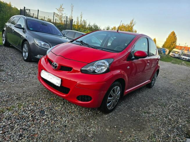 Toyota Aygo 5 Drzwi Klimatyzacja Zadbaana Kościerzyna - zdjęcie 2
